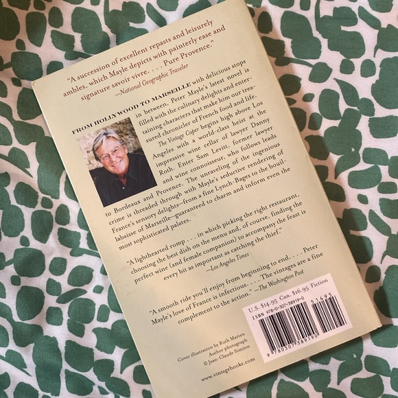 4/$10 The Vintage Caper by Peter Mayle Novel - Picture 2 of 2